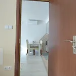 аpartment C103 Grand 1 반스코