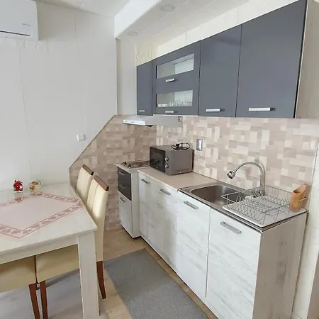 аpartment C103 Grand 1 Appartement *